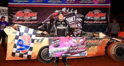 Seawright Bags Hunt The Front Prize