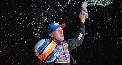 Hoffman Wins Third Outlaws Feature Of Season