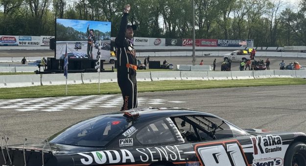 Visit Majeski Gets 36th Midwest Tour Victory page