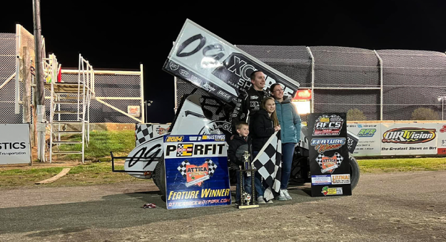 Visit Mintz Rises Late To Steal Attica 410 Victory page